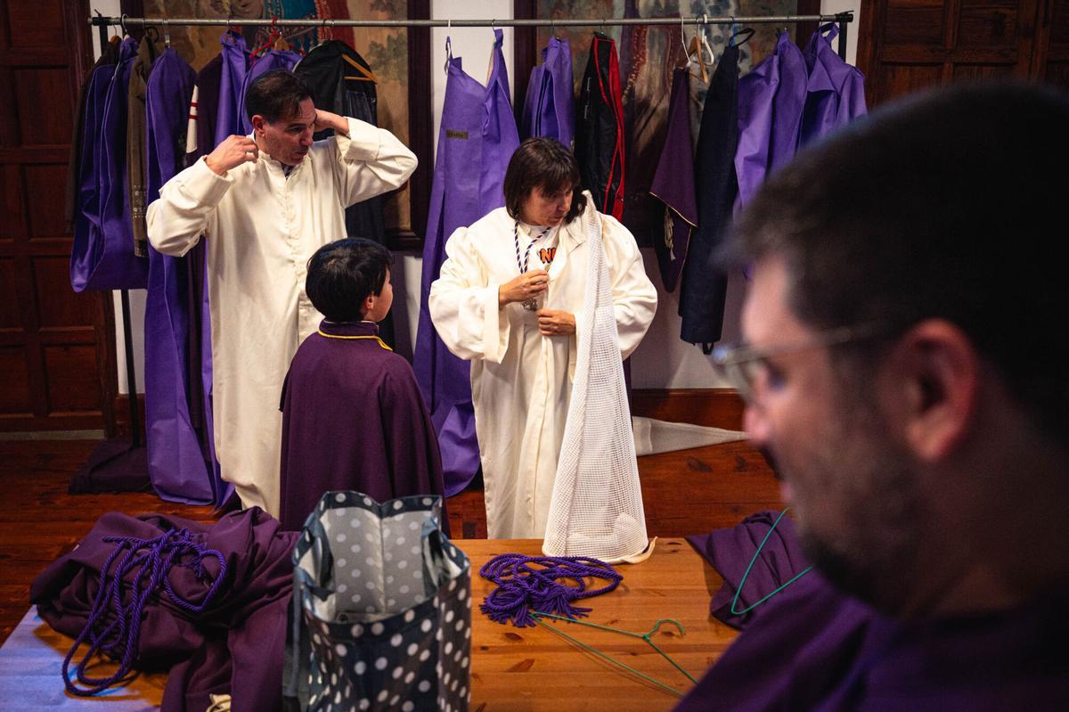 La Laguna se impregna de religiosidad en el Jueves Santo