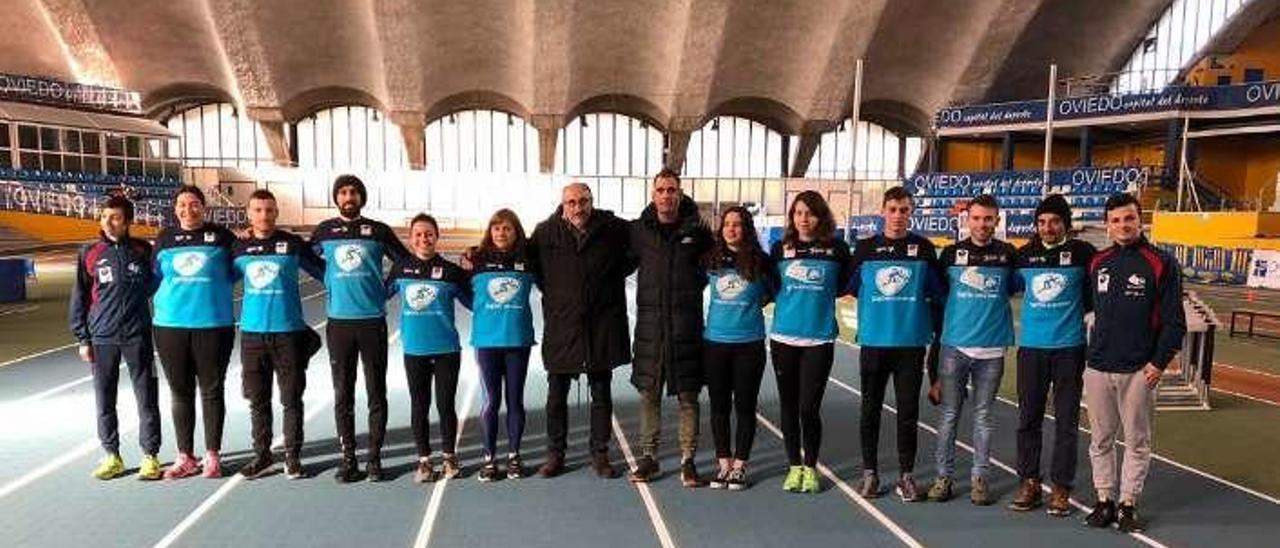 Los entrenadores del Gijón Atletismo.