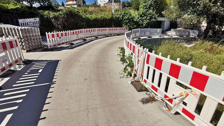 Las actuaciones del Camiño Real se paralizaron en los últimos meses.
