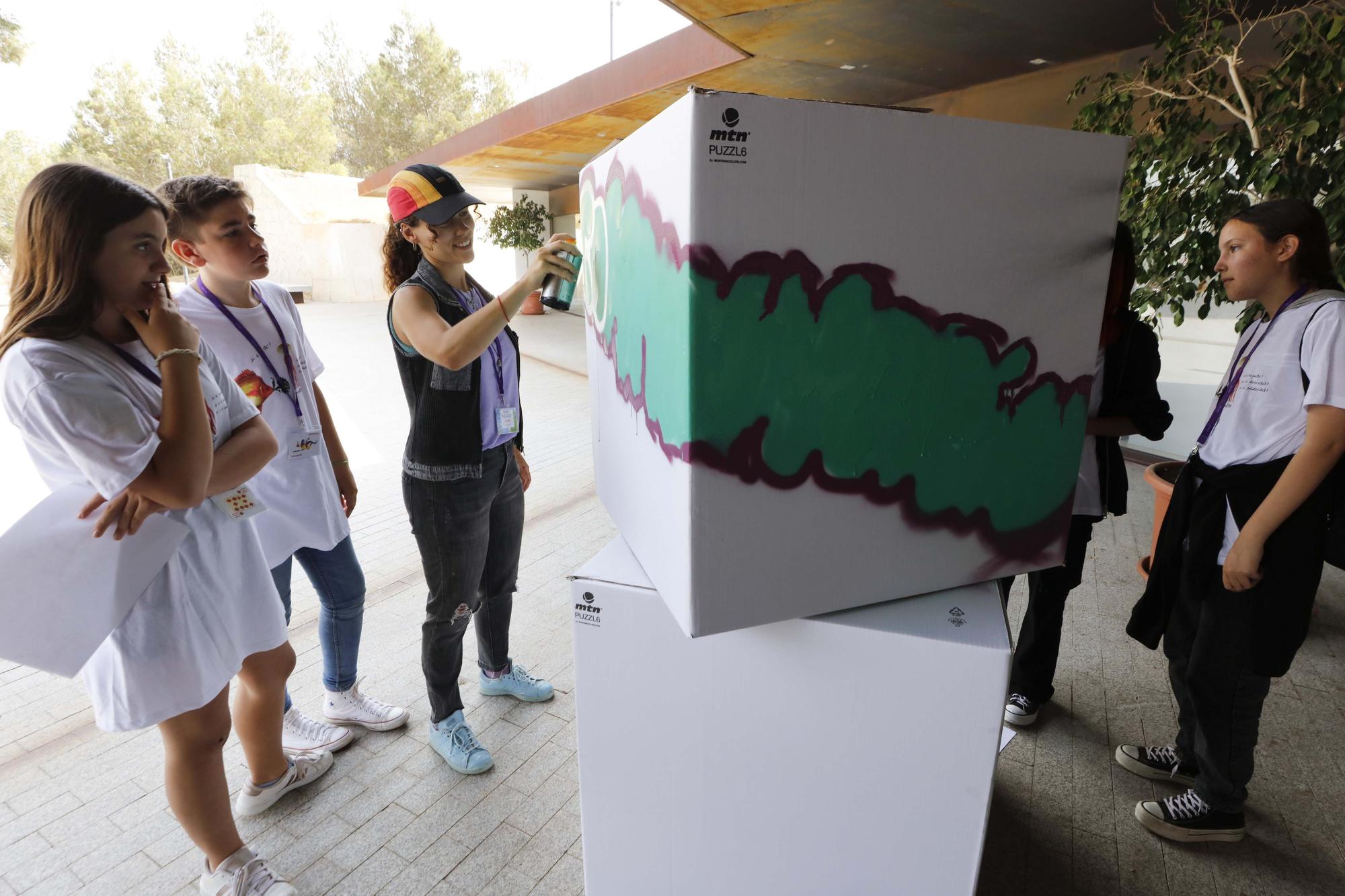 Galería de imágenes de los talleres estudiantiles celebrados en la UIB de Ibiza