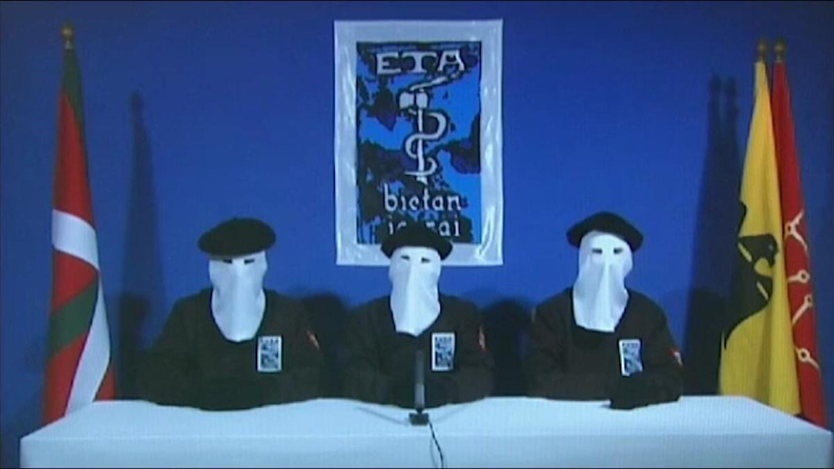 ETA anuncia su disolución en este comunicado.