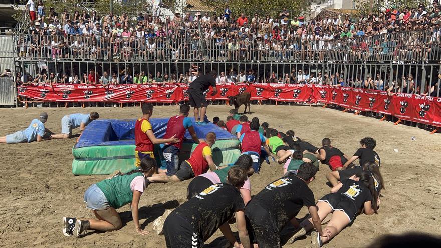 Galería | Las mejores fotos del Día de Peñas y Grand Prix en Benicàssim