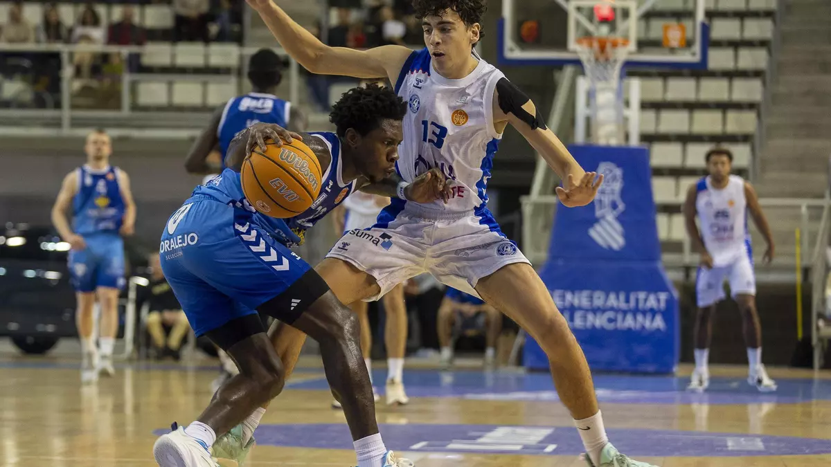 EL base Jordan Walker refuerza al Lucentum