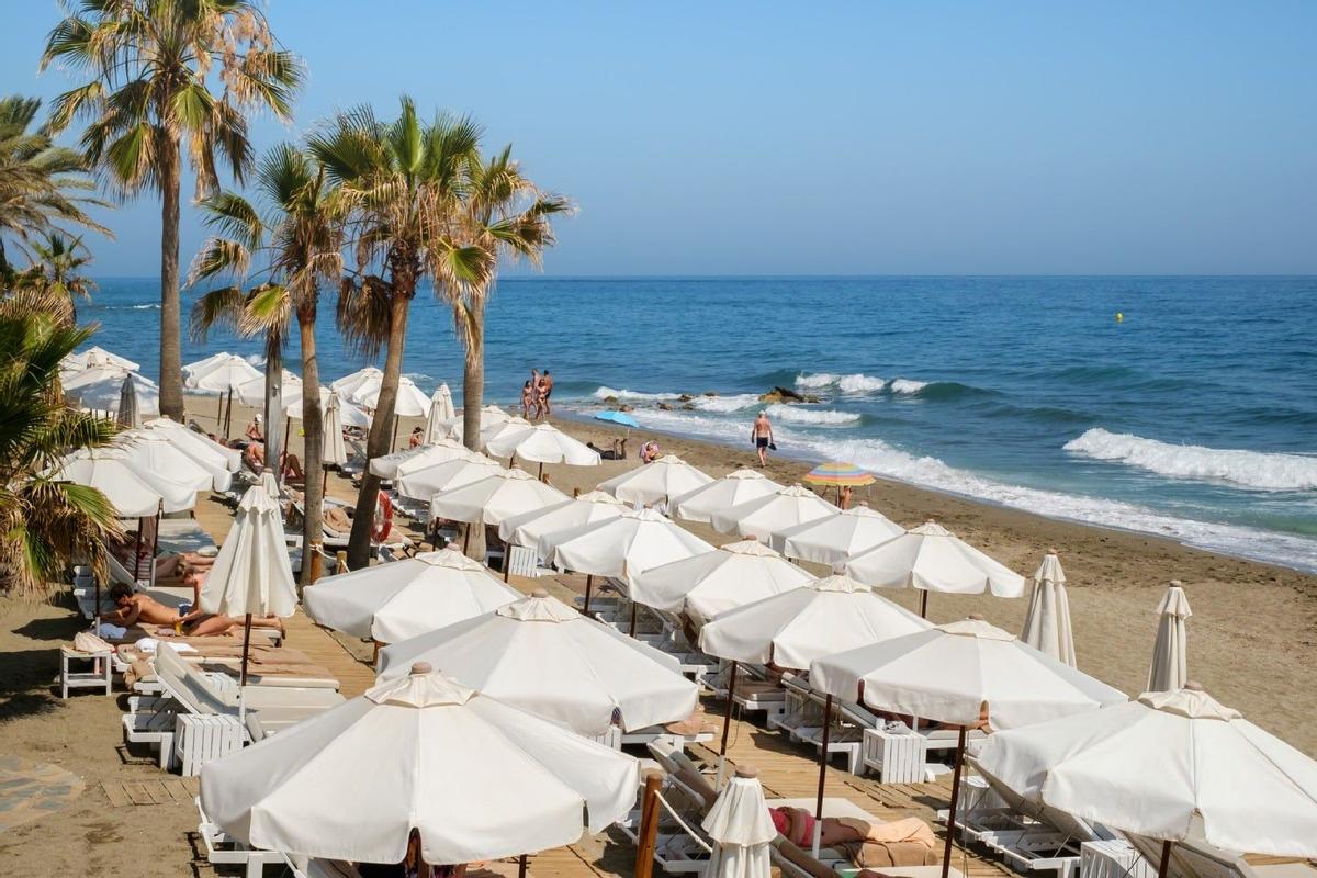Marbella, playas con coche