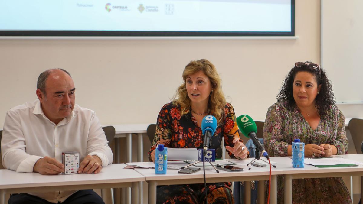 Marco, Escuder y Barrera en la rueda de prensa de presentación.