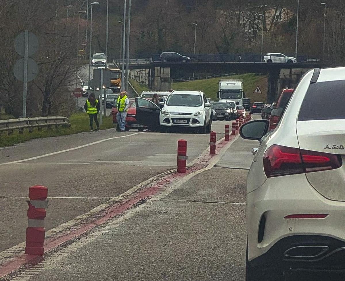 El accidente de este lunes en el Corredor del Nalón.