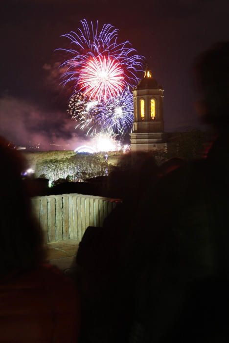 Focs artificials per tancar les Fires de Girona