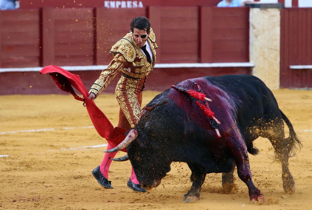 Toros | Segunda de abono de la Feria 2017