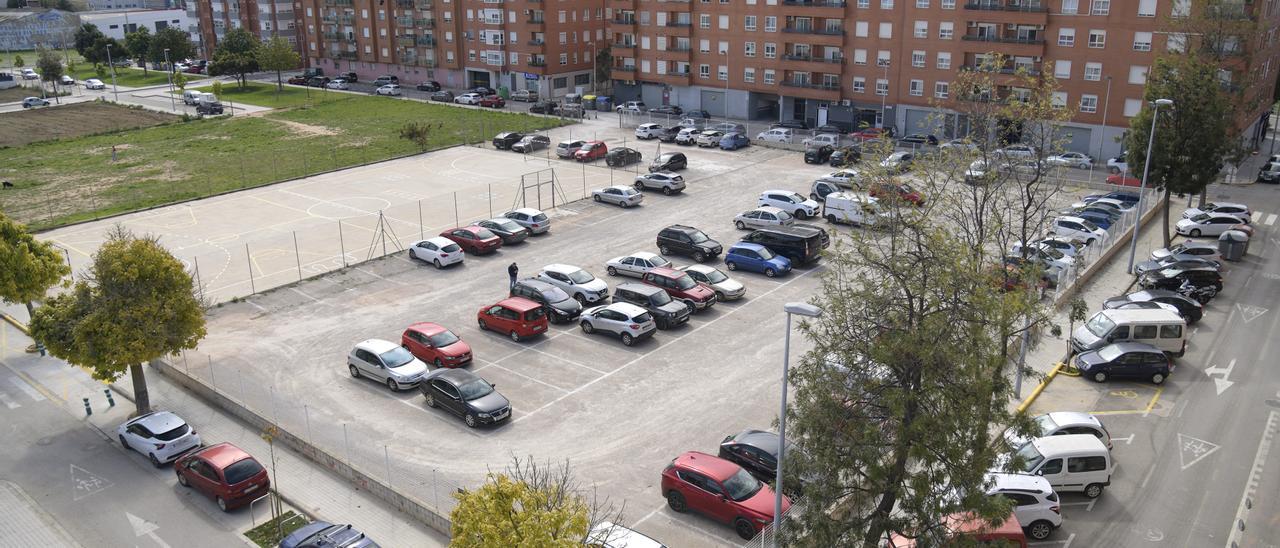 Fotografía del nuevo aparcamiento de Paiporta.