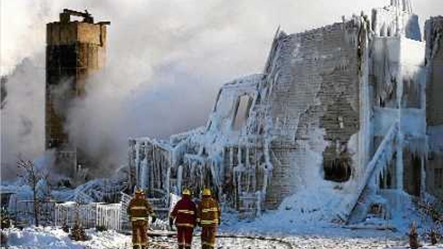 Un foc en una residència d&#039;ancians al Canadà causa 3 morts