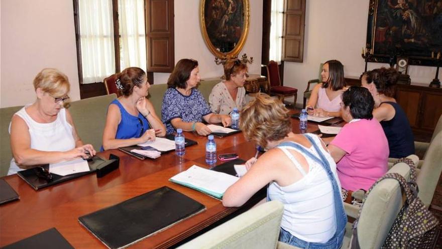 La Diputación retoma las relaciones con la Plataforma Cordobesa contra la Violencia a las Mujeres