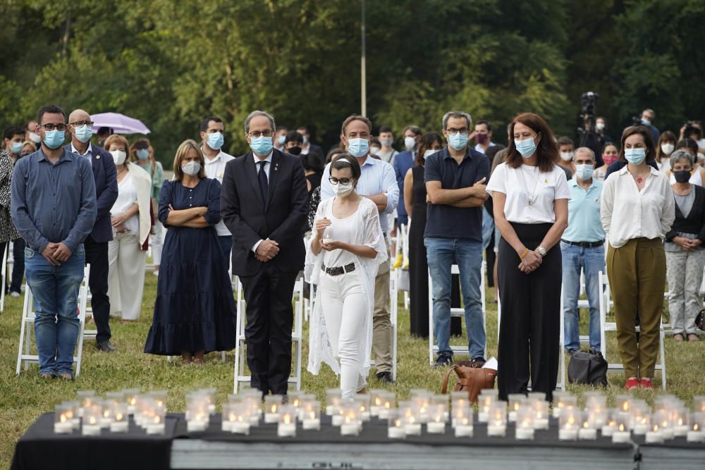 Acte d'homenatge a les víctimes de la covid-19 a Girona