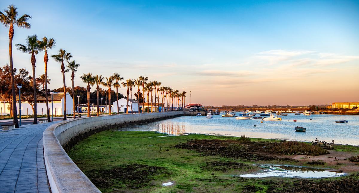 Paseo de Sancti Petri, Chicalana