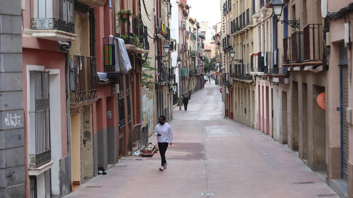 En la calle Pignatelli el ayuntamiento quiere comprar varios solares para construir vivienda y regenerar los edificios existentes.