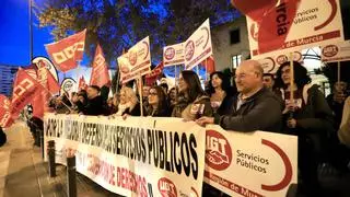 Médicos, enfermeros y profesores piden las 35 horas de una tacada