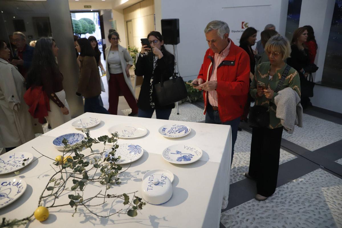 El Centro de Arte Rafael Botí expone obras de mujeres que han sufrido violencia de género El Centro de Arte Rafael Botí expone obras de mujeres que han sufrido violencia de género