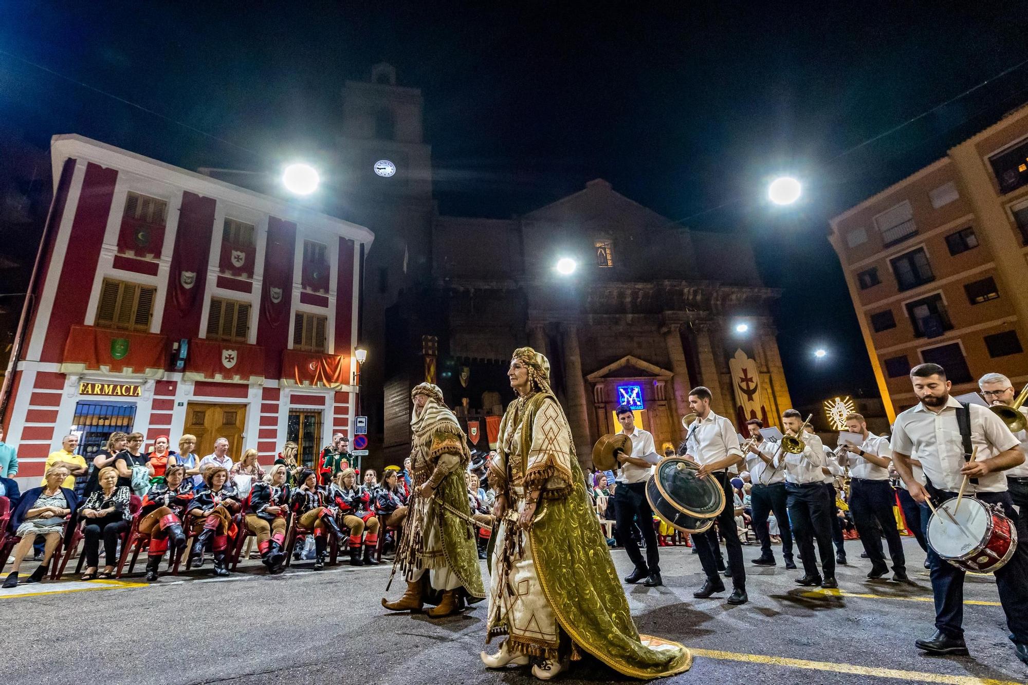 Procesión en honor a la Virgen de las Injurias en Callosa d'en Sarrià