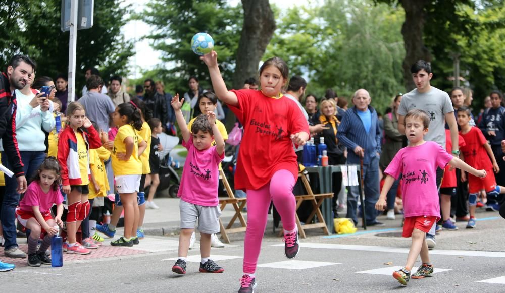 El balonmano asalta la calle