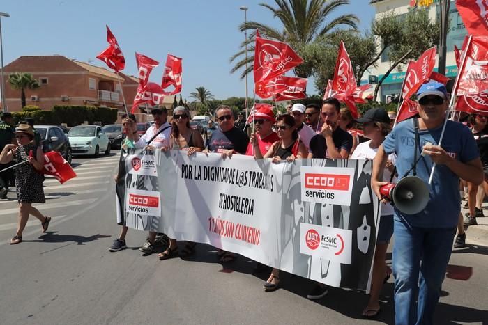 Protesta del sector de la hostelería en La Manga