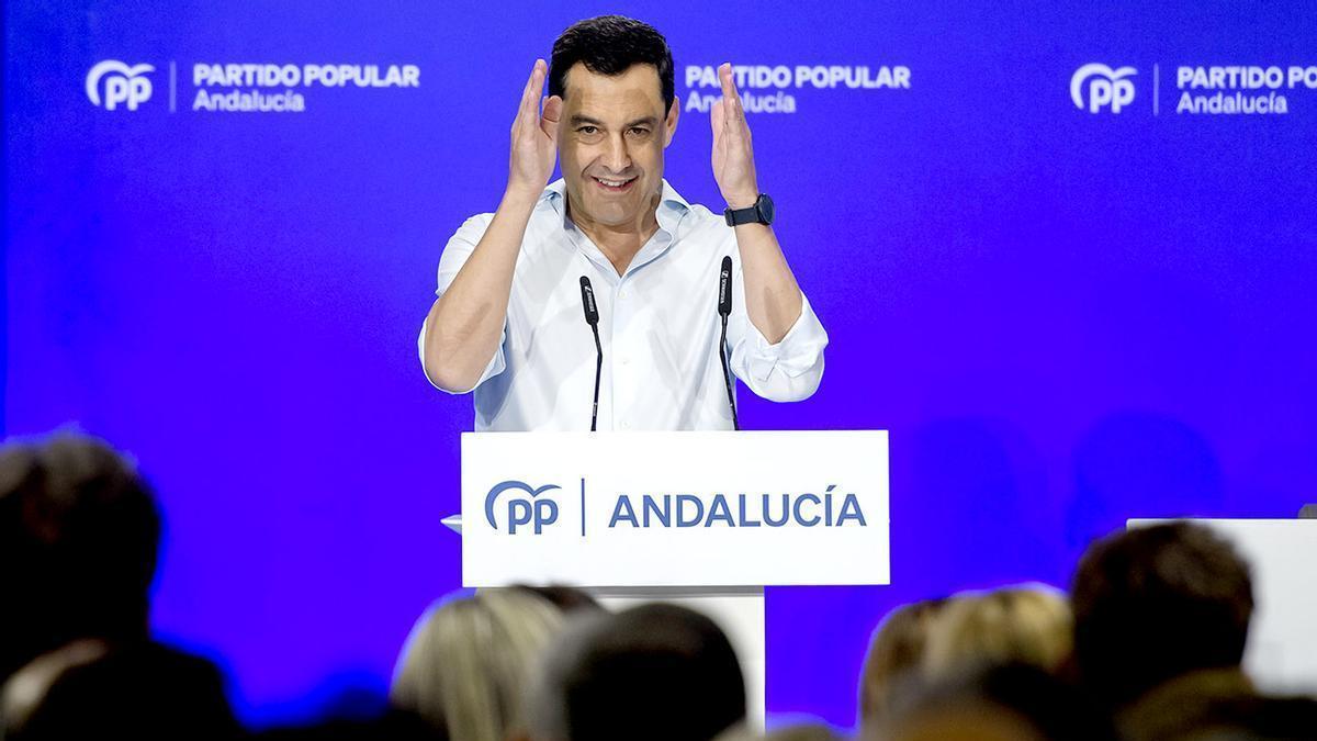 Juanma Moreno, en el Comité ejecutivo autonómico del PP celebrado este martes en Sevilla.