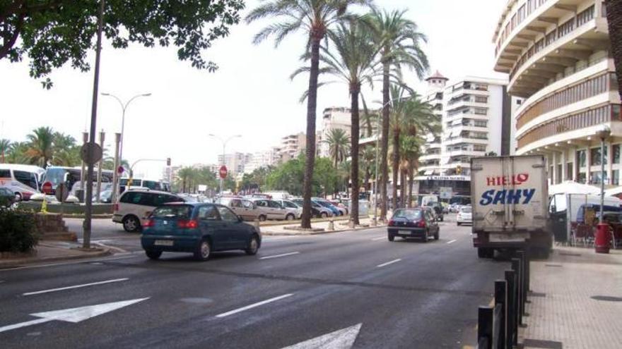 In Zukunft zwei Fahrspuren weniger: der Paseo Marítimo in Palma am Auditorium.