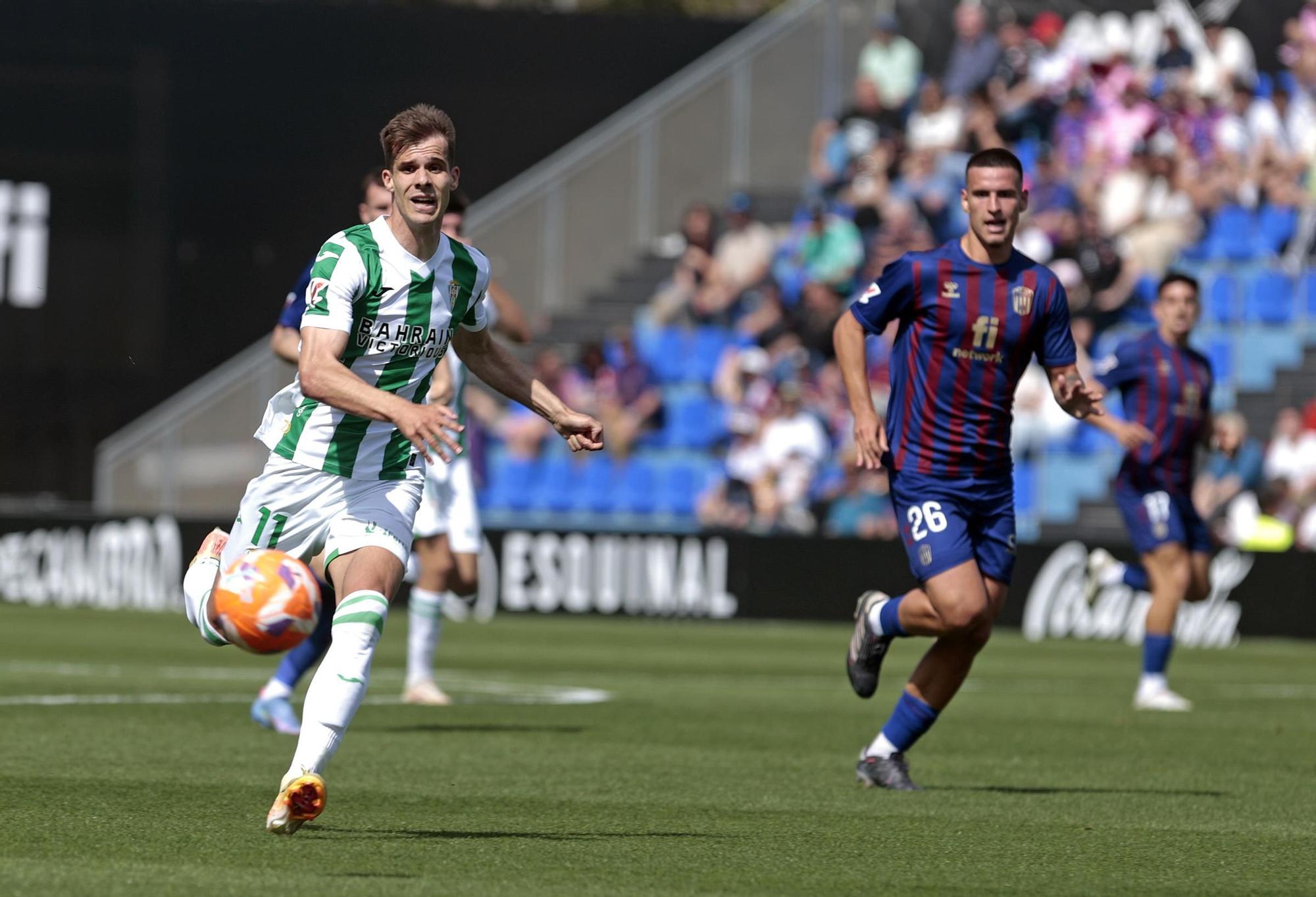 Eldense-Córdoba CF. Las imágenes del partido de LaLiga Hypermotion