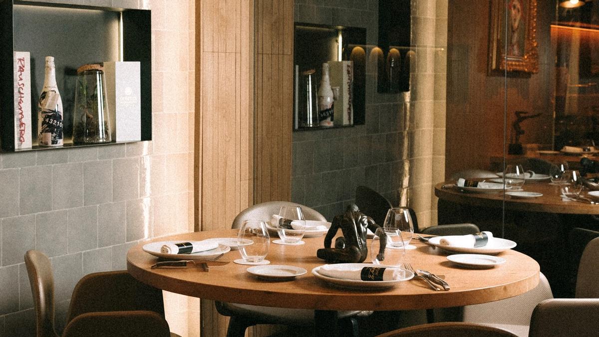 Una de las mesas de La Taverna del Clínic.