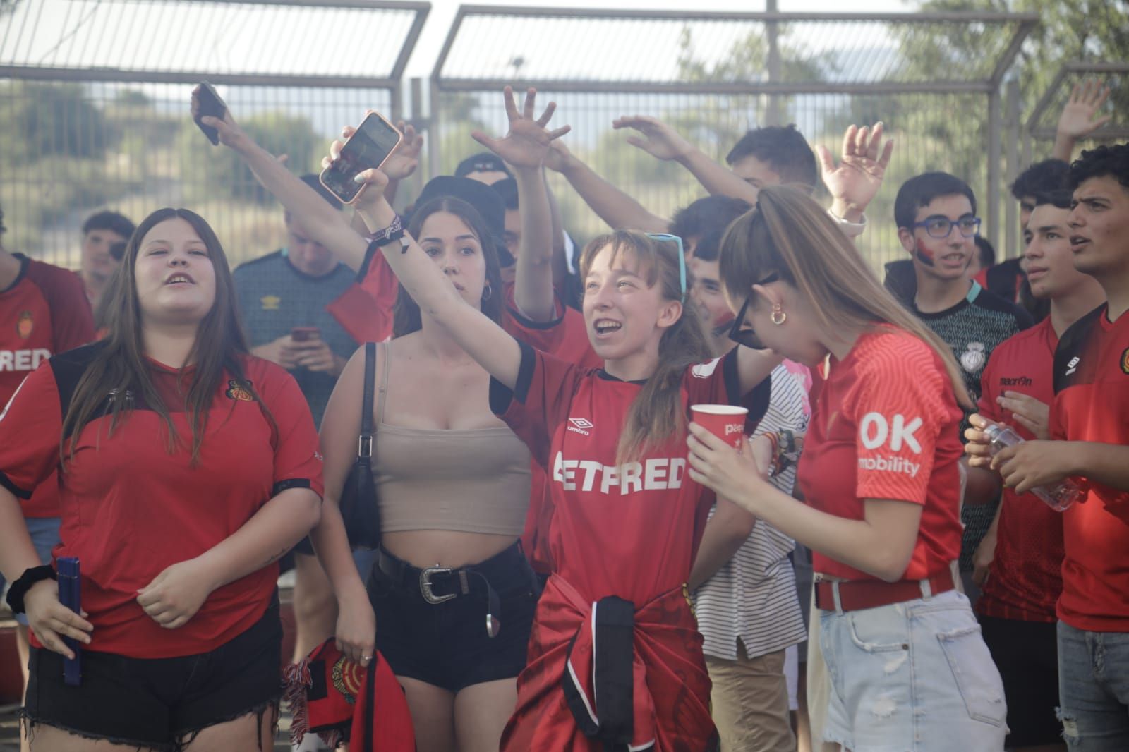 Así están viviendo el partido en el Mallorcafé