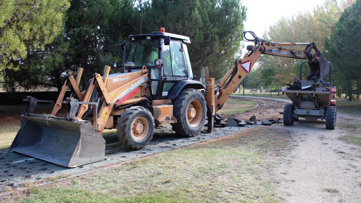 Obras en el carril bici de La Aldehuela.