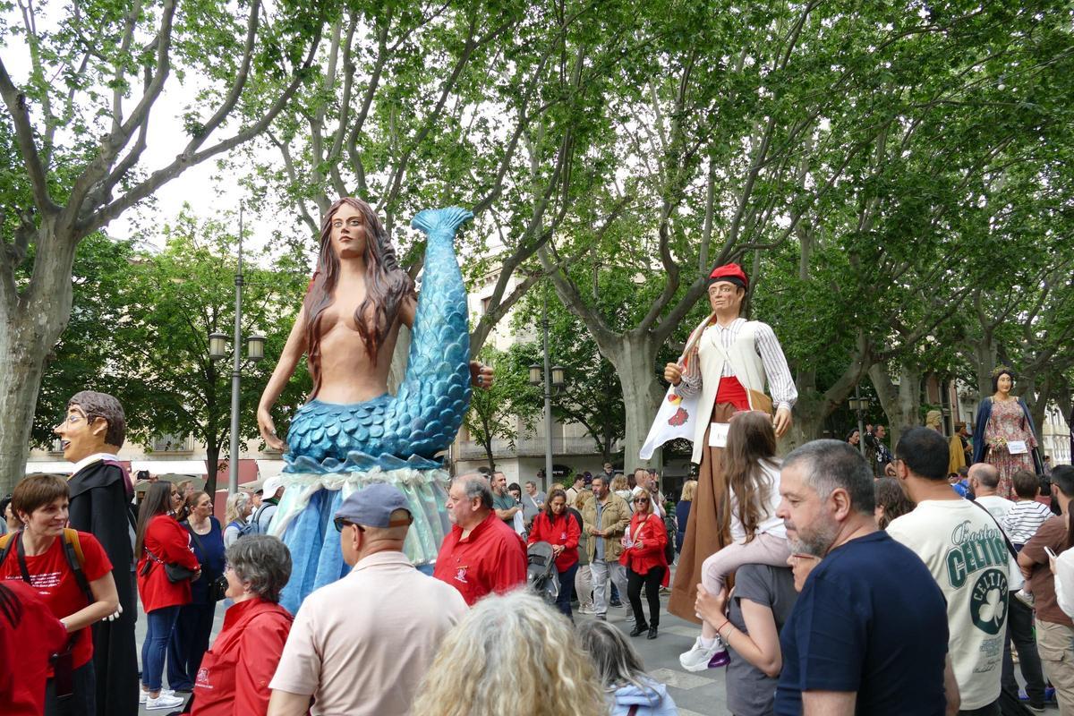 EN IMATGES | Una desena de colles geganteres es troben a Figueres per celebrar les Fires i Festes de la Santa Creu EN IMATGES | Una desena de colles geganteres es troben a Figueres per celebrar les Fires i Festes de la Santa Creu