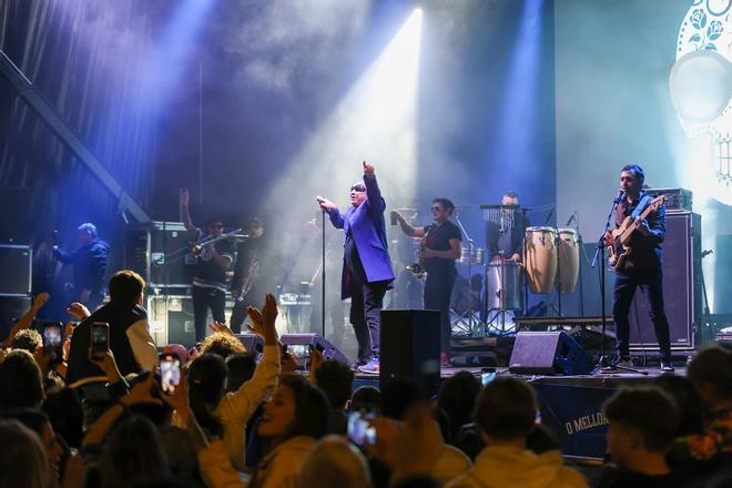 Fiesta blanquiazul en Riazor por el 25ª aniversario de la Liga del Dépor