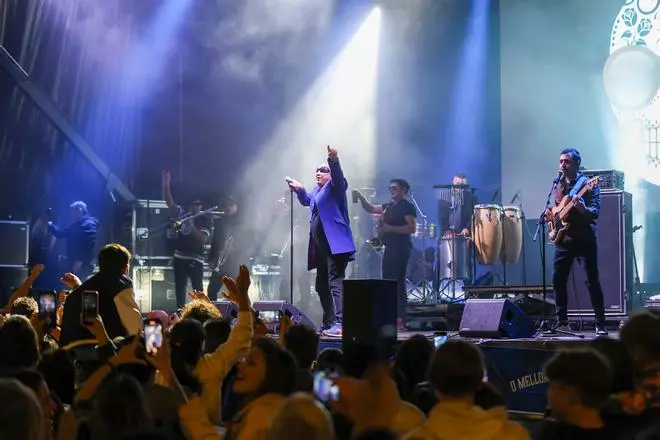 Fiesta blanquiazul en Riazor por el 25ª aniversario de la Liga del Dépor