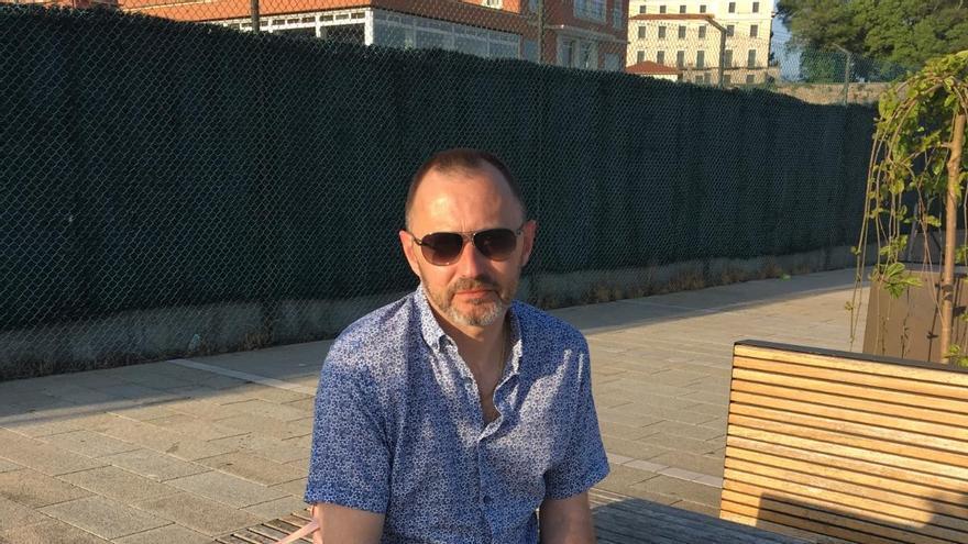 «No puede ser, es un shock»: vivir con párkinson antes de cumplir los 50 años