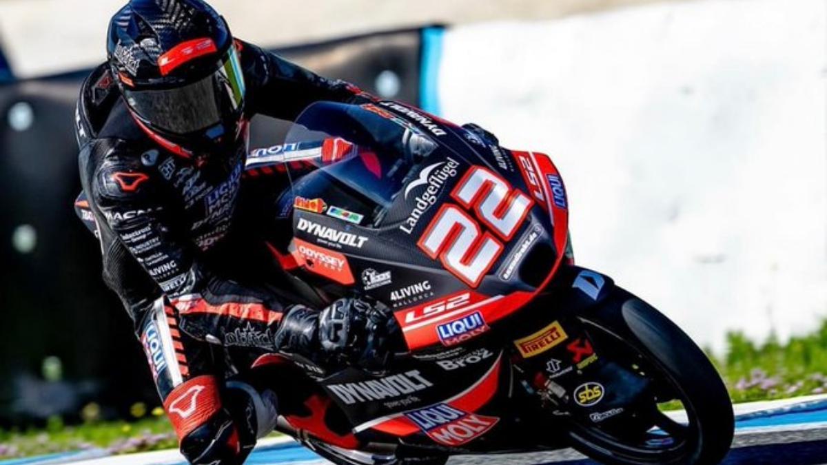 Almansa domina en Moto3