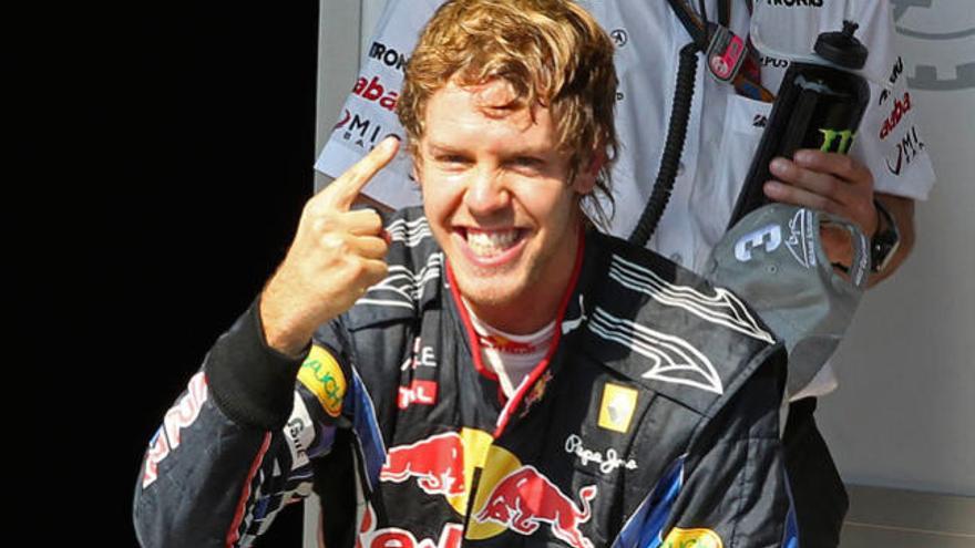 Vettel celebra su triunfo en Interlagos