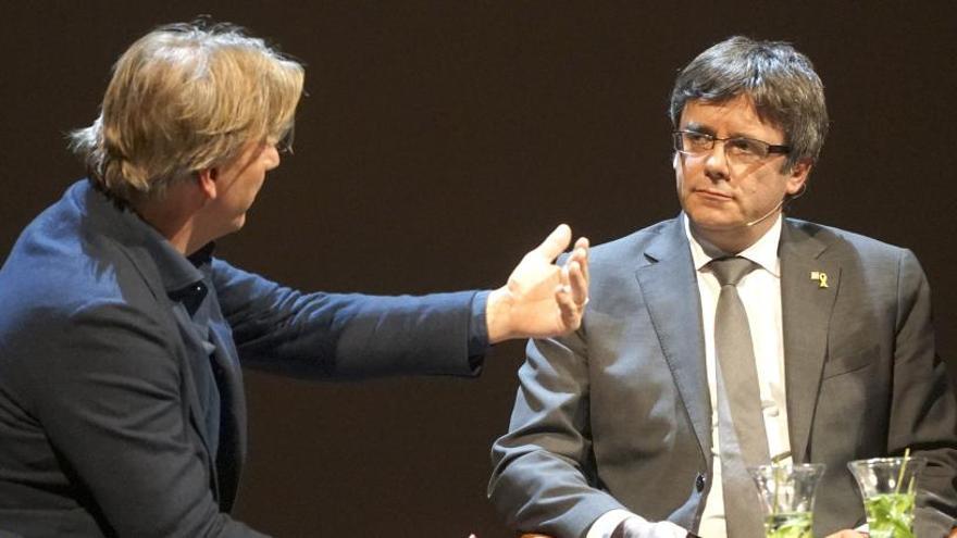 Puigdemont durante el acto en Ámsterdam