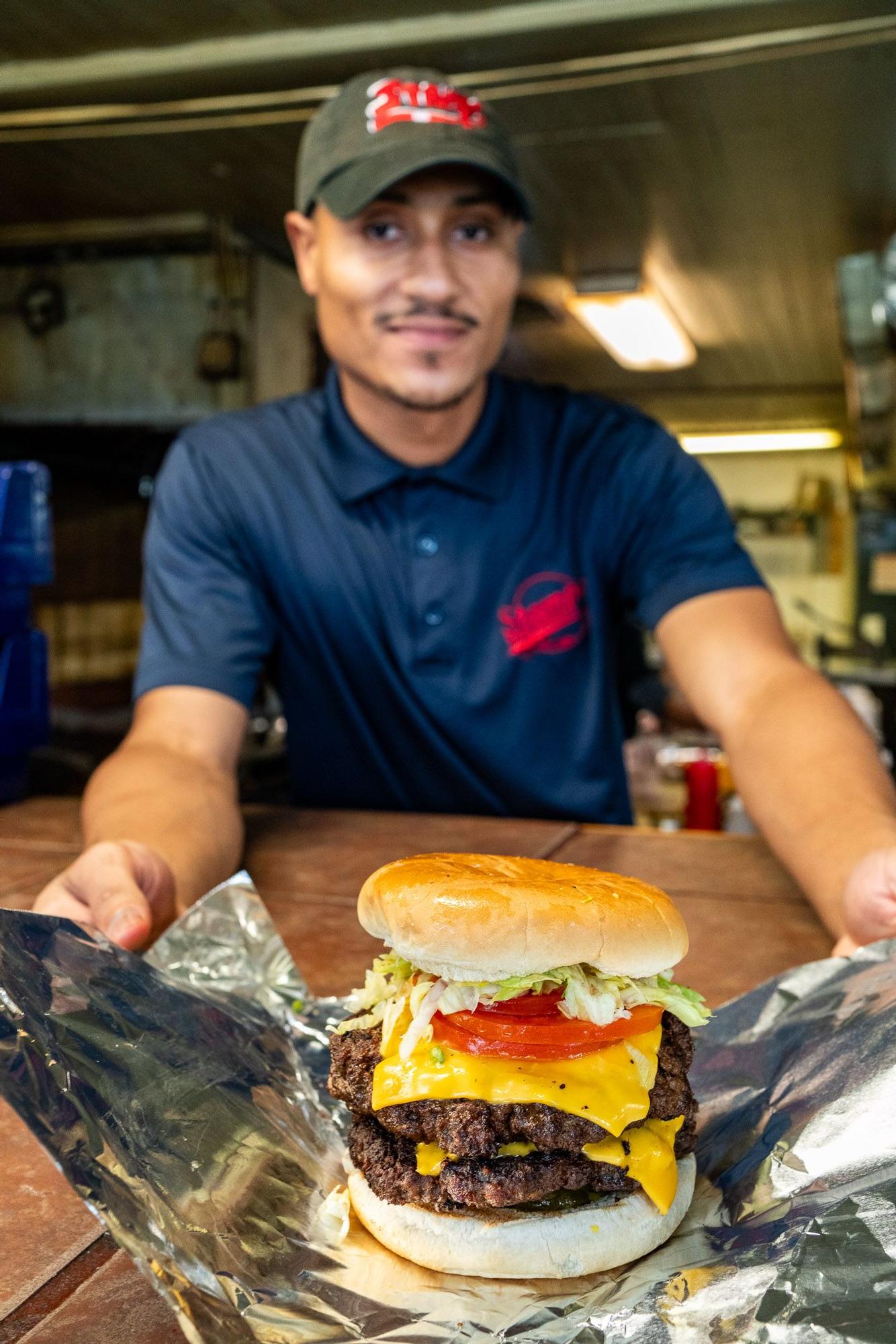 La mejor hamburguesa de Misisipi en Stamp’s Super Burger.