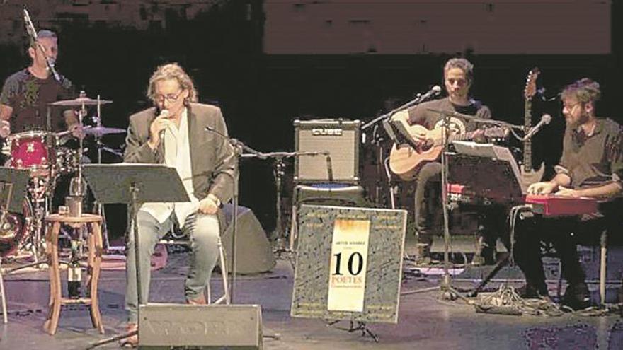 Artur Àlvarez transporta su música a ‘Nits al ClaustreSSRq