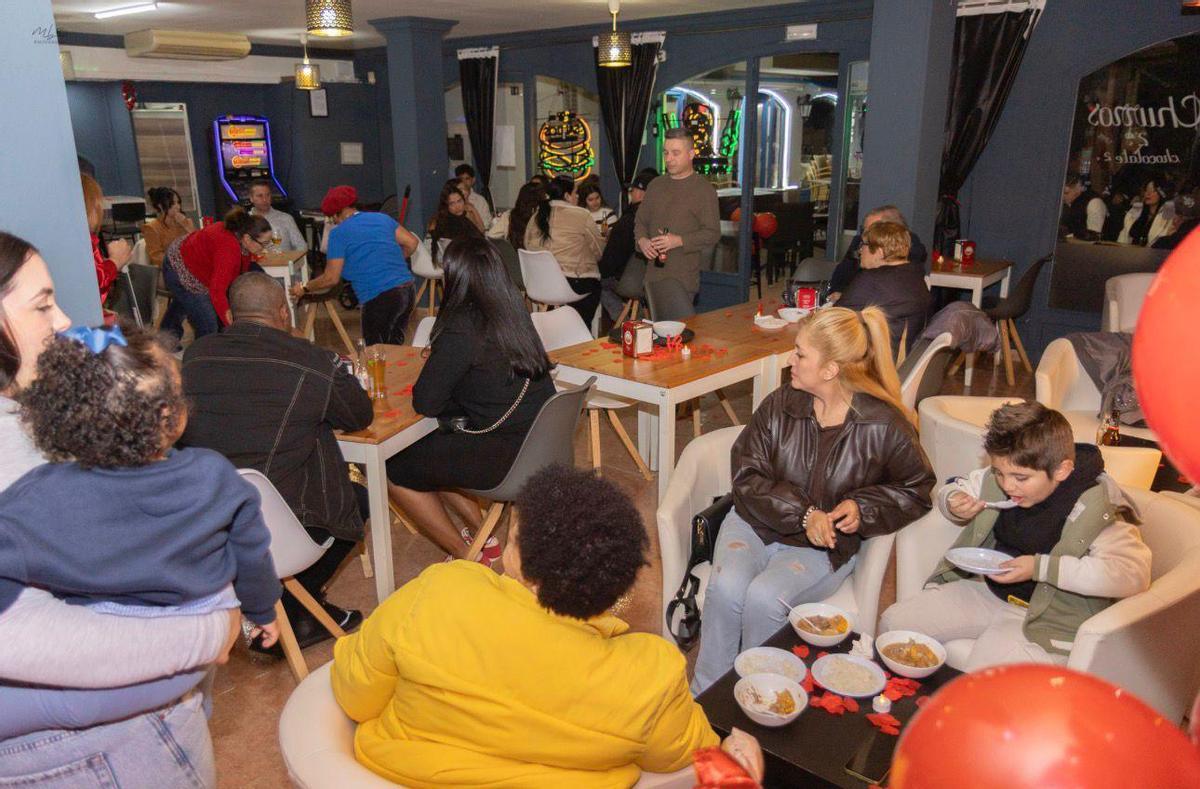 Eröffnung der "Luxury Lounge": So sieht es mittlerweile in der "Goodbye Deutschland"-Faneteria in Cala Millor aus