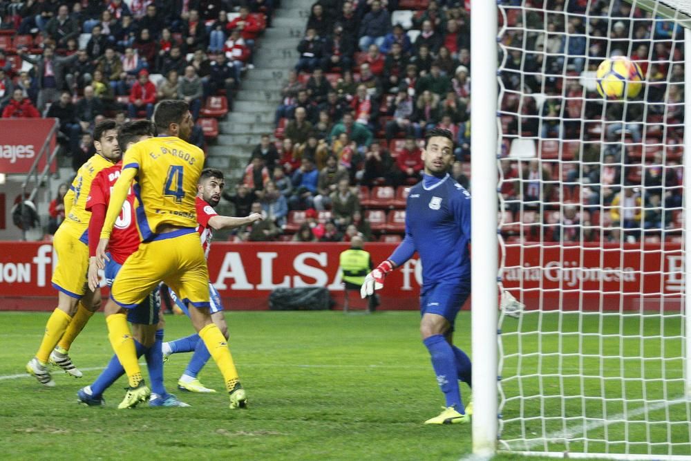 El partido entre el Sporting y el Alcorcón, en imágenes