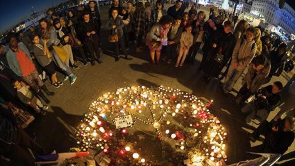 Memorial a las víctimas de los atentados en Marsella.