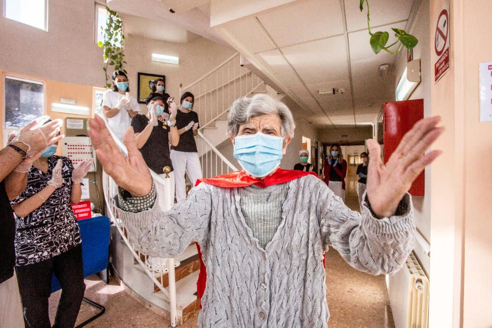 Una mujer de 84 años supera el coronavirus en Alicante