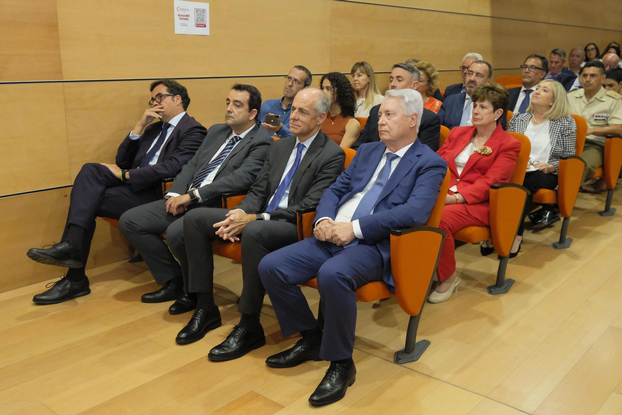 José Sánchez Tinoco recibe la Medalla de Oro de la Orden Cameral de España por su gestión