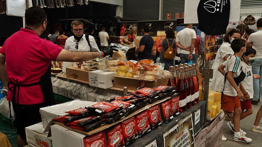 Más de 15.000 personas pasan por la Feria “Venandi” durante el fin de semana