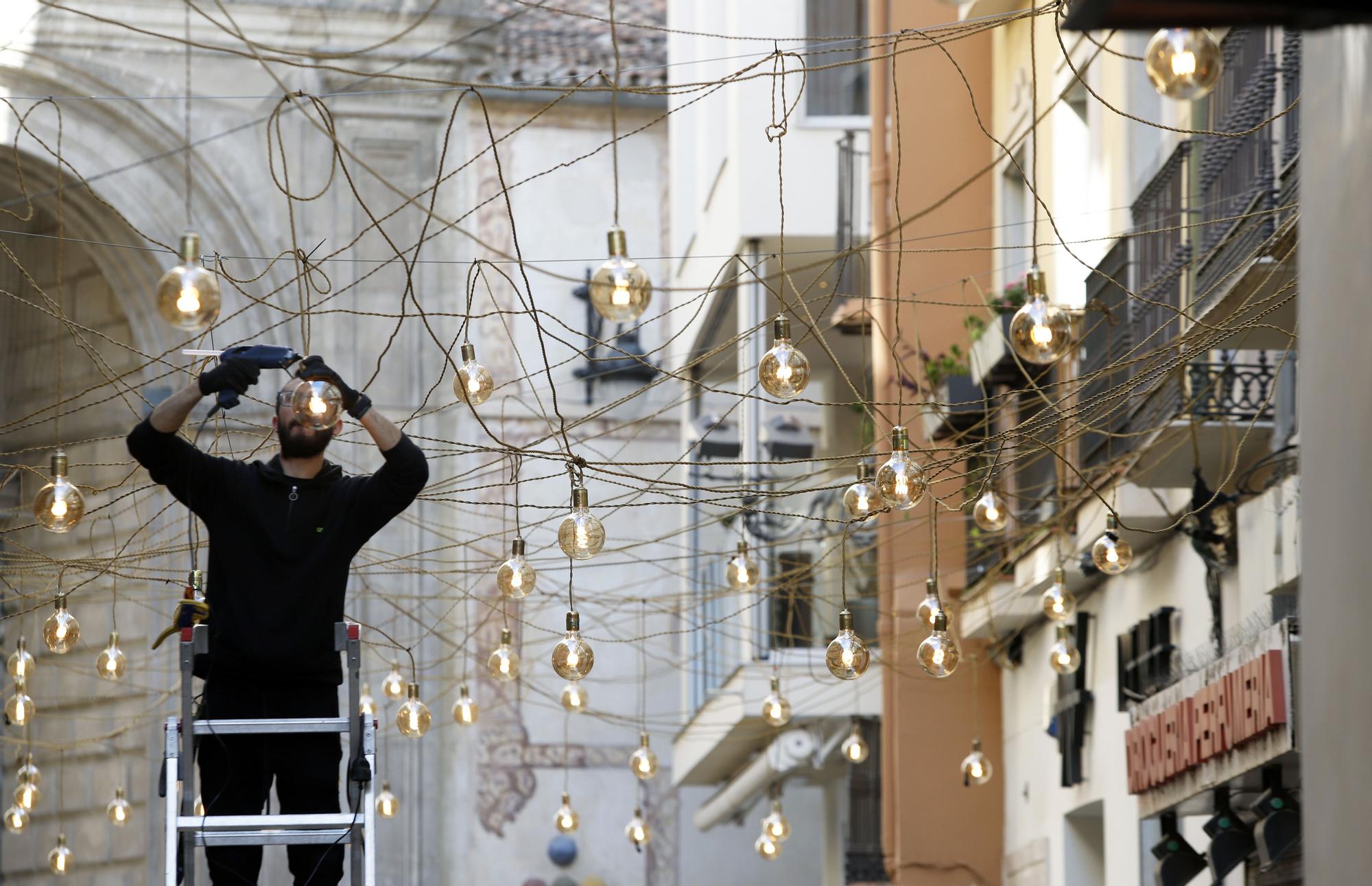 Luces de Navidad en Málaga 2021, así queda la calle San Juan