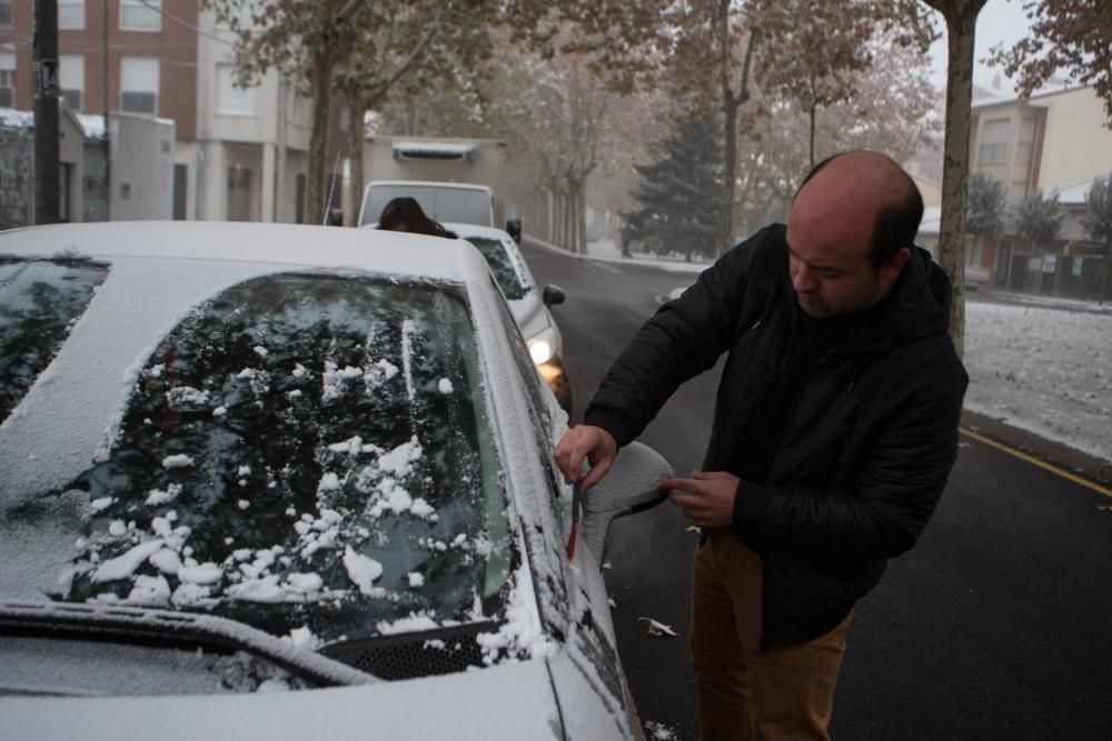 Zamora, cubierta de blanco por la cencellada