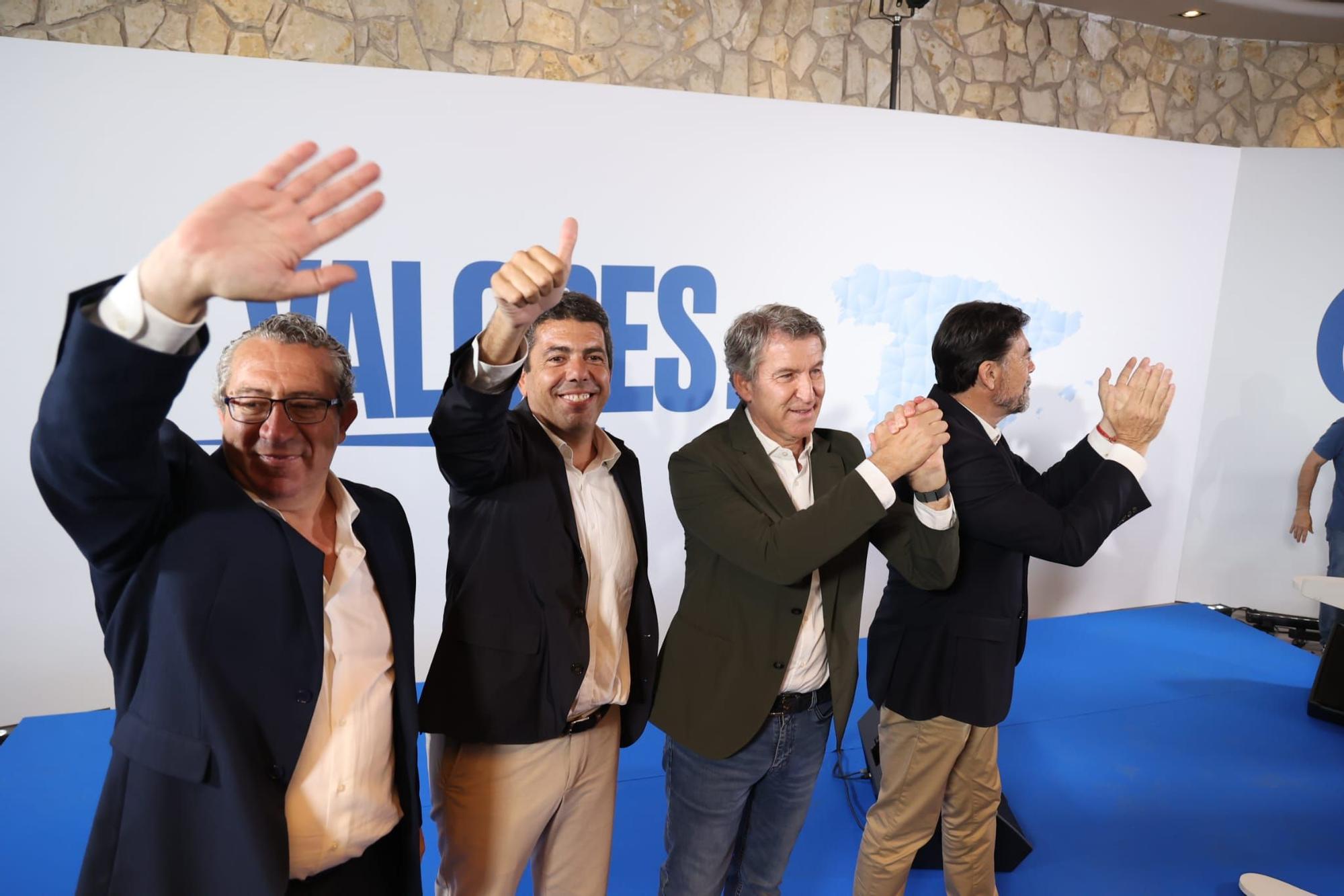 Así han llegado Feijóo y Mazón a la comida con militantes del PP en Alicante