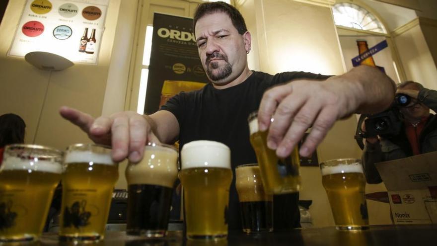 Dos cañas al día, una costumbre sana si se lleva una dieta equilibrada