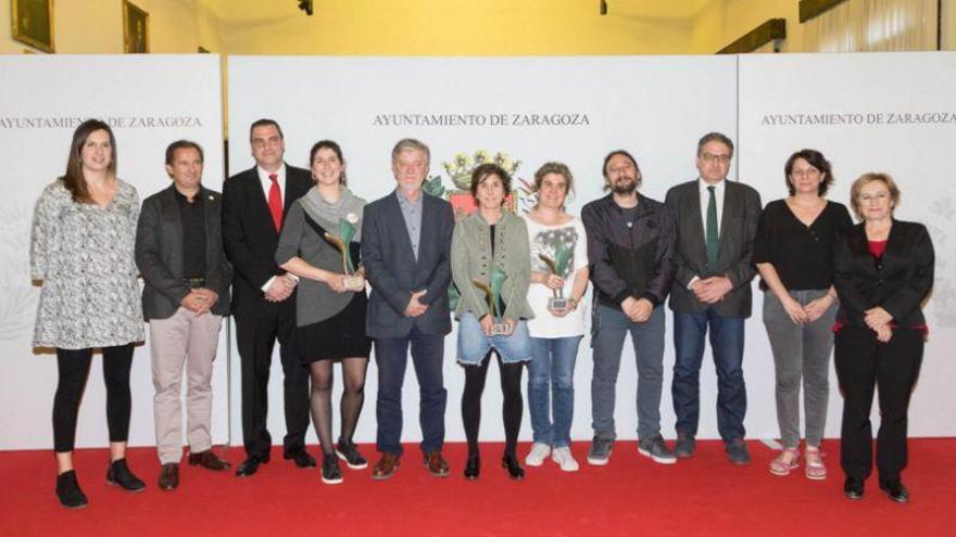 Zaragoza premia a Marta Frías, Balonmano Colores y la Federación de Montañismo