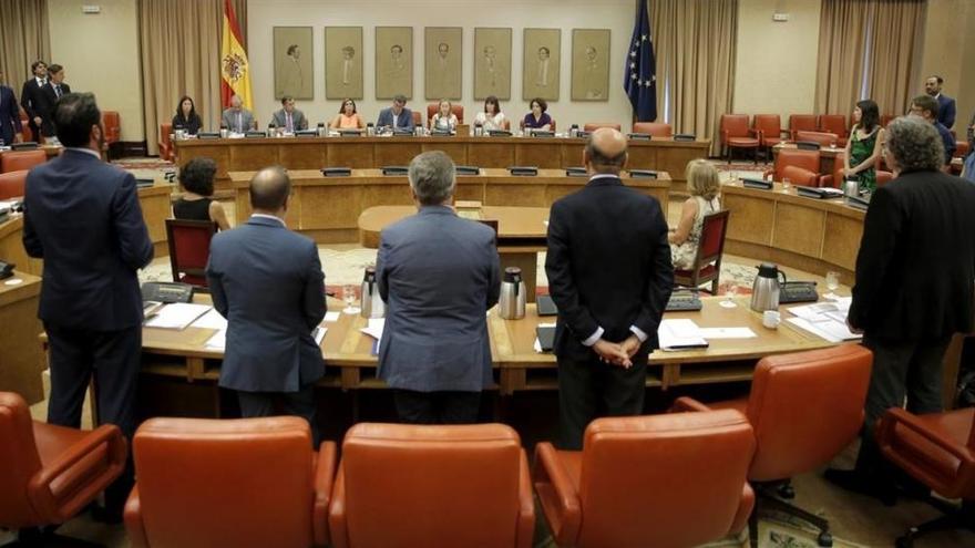 Debate político en torno al registro de imanes en España